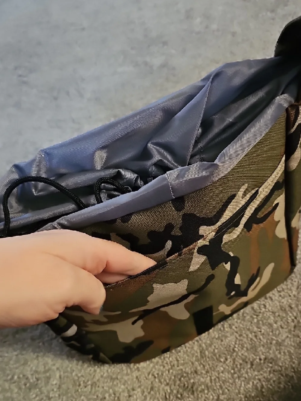 T❤️🔹️Port Authority Men's Camo Insulated Bag in Green and Brown